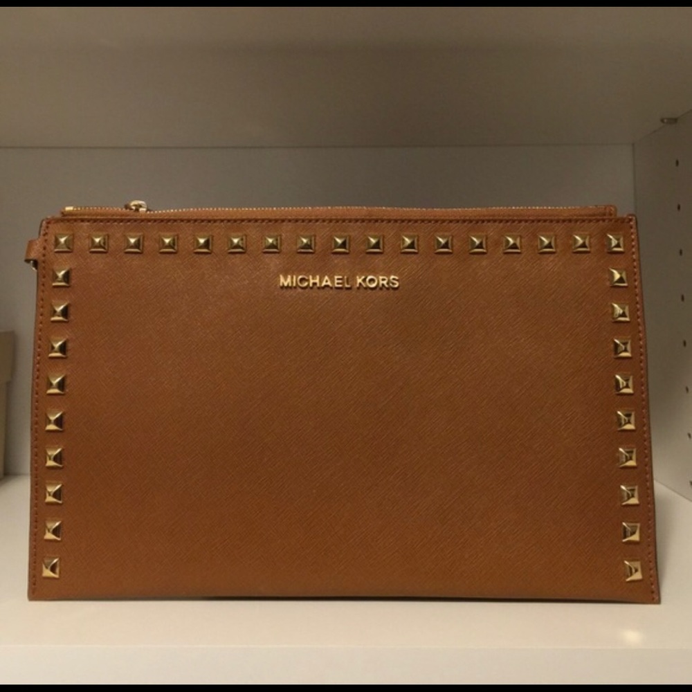 Michael Kors clutch/wristlet